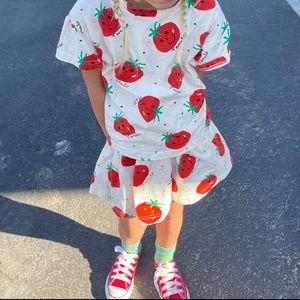 Korean kids brand tomato matching set